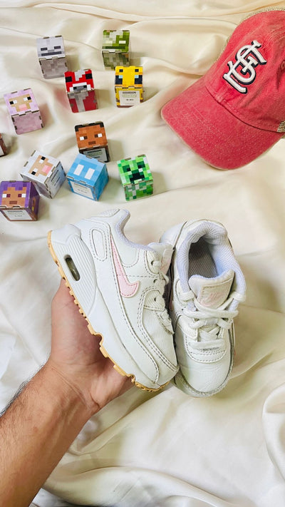 Nike Air Max Kids Sneaker – White with Pink Accent