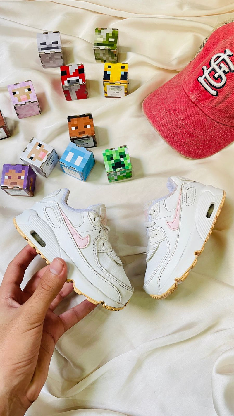 Nike Air Max Kids Sneaker – White with Pink Accent