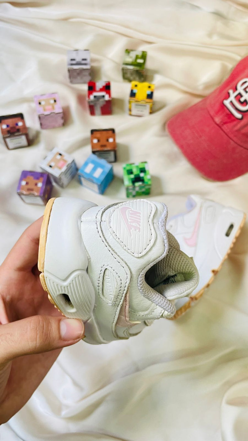 Nike Air Max Kids Sneaker – White with Pink Accent
