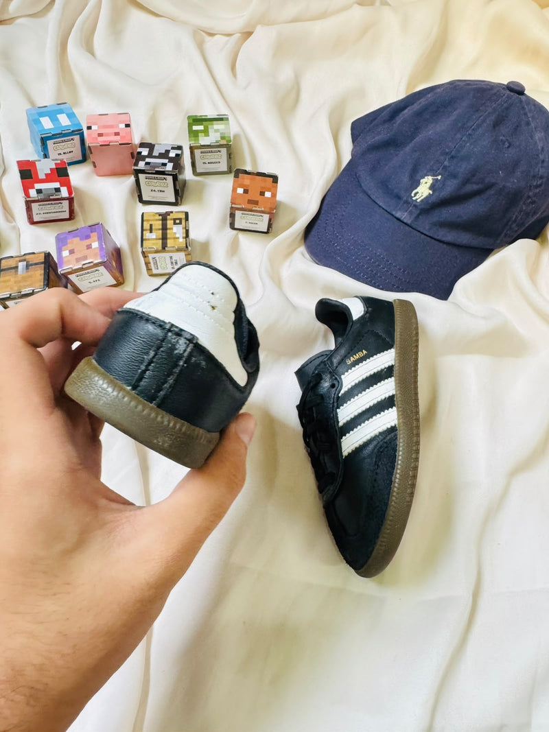Adidas Samba kids sneaker heel view