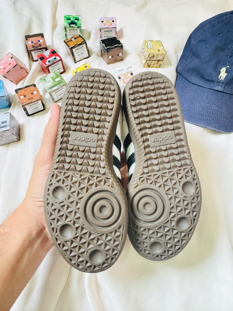 Adidas Samba kids outsole