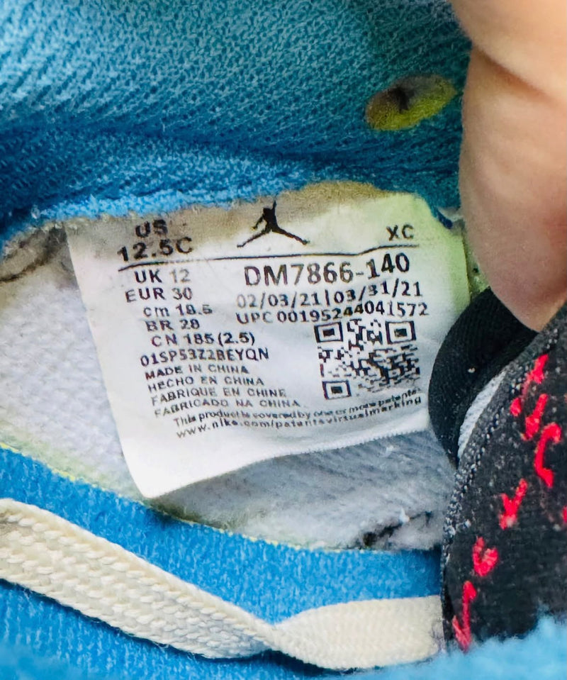 Nike Air Jordan kids sneaker size label 30 FR