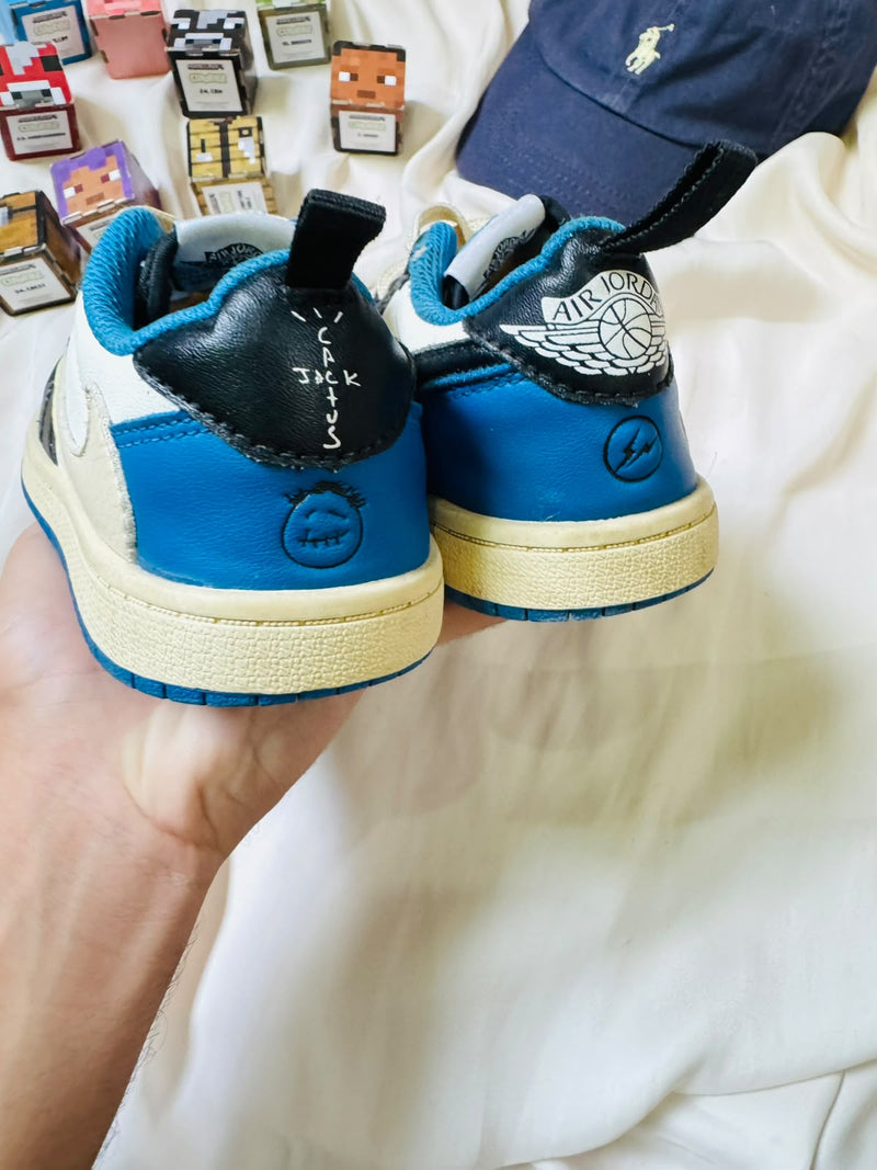 Nike Air Jordan kids sneakers heel view