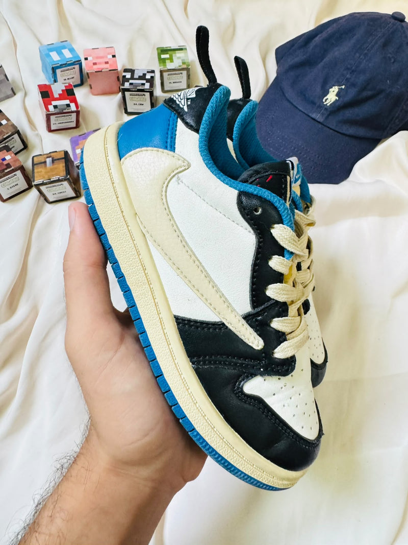 Nike Air Jordan kids sneaker white black blue side view