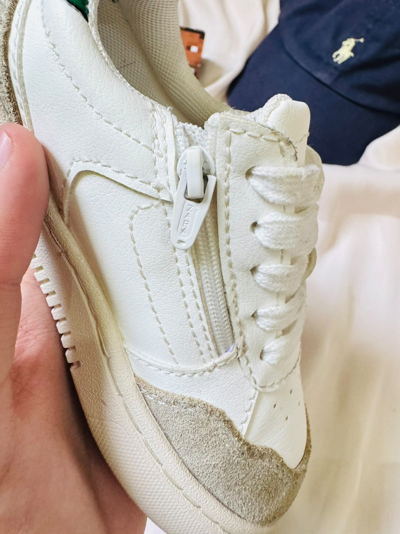 Zara kids sneaker side zipper detail